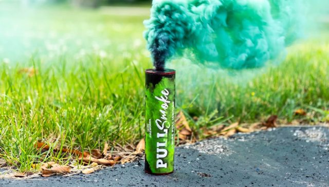 20240709_Pro Fireworks_Pull Smoke-006 (Large)